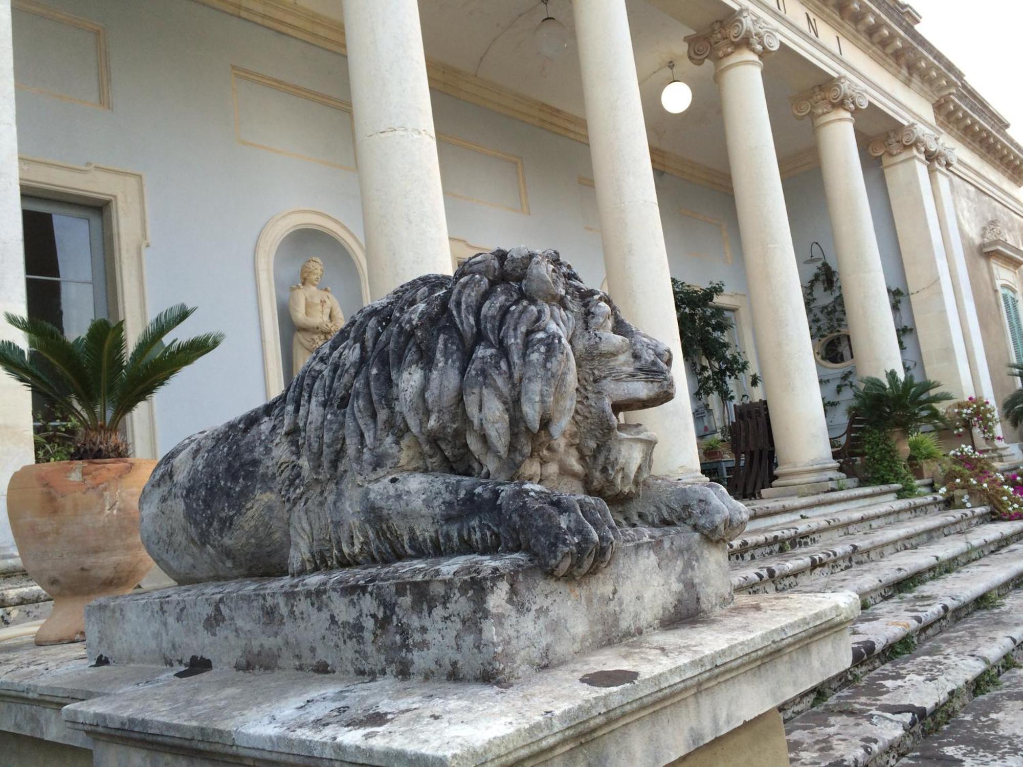 Villa Bruni/Casina Lecce Luaran gambar